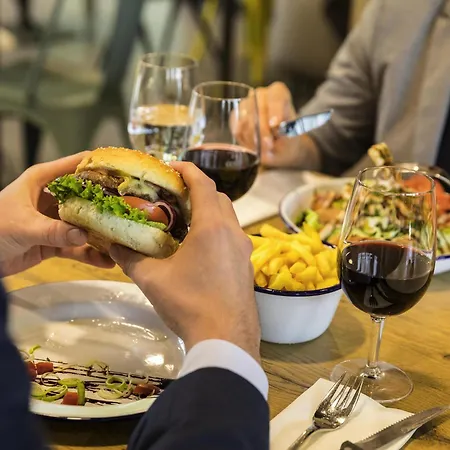 Hotel Ibis Messe Airport Zurich