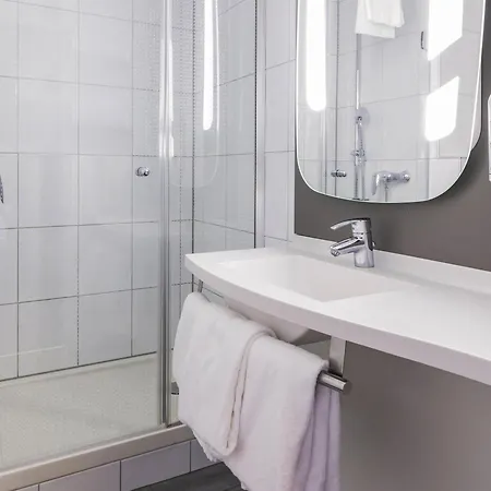 Hotel Ibis Messe Airport Zurich