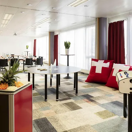 Hotel Ibis Messe Airport 3*