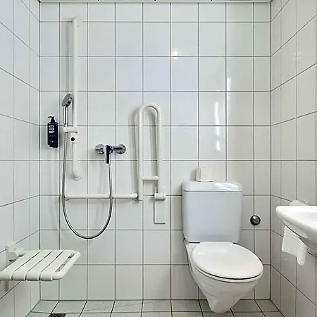 Ibis Messe Airport Hotel 3*