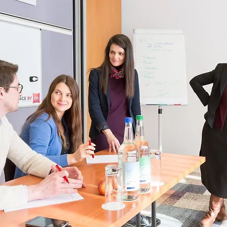 이비스 메세 에어포트 3* 취리히