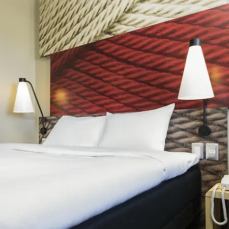 イビス メッセ エアポート ホテル 3*