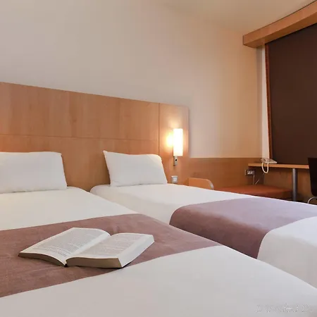 Ibis Messe Airport Zurich