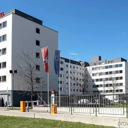 Ibis Messe Airport