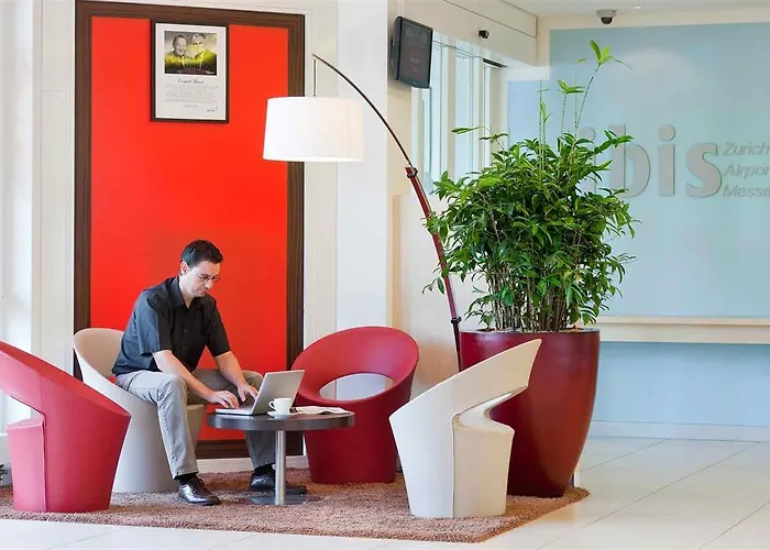 Ibis Messe Airport Hotel Zurich