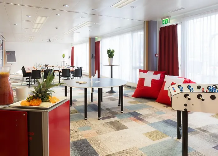 Ibis Messe Airport 3*