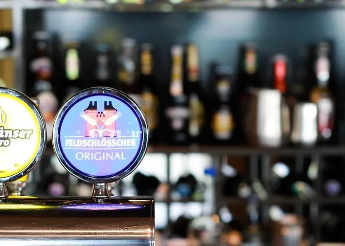 Отель Ibis Messe Airport 3*