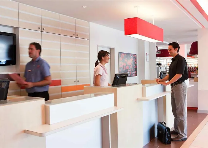 Hotel Ibis Messe Airport Curych